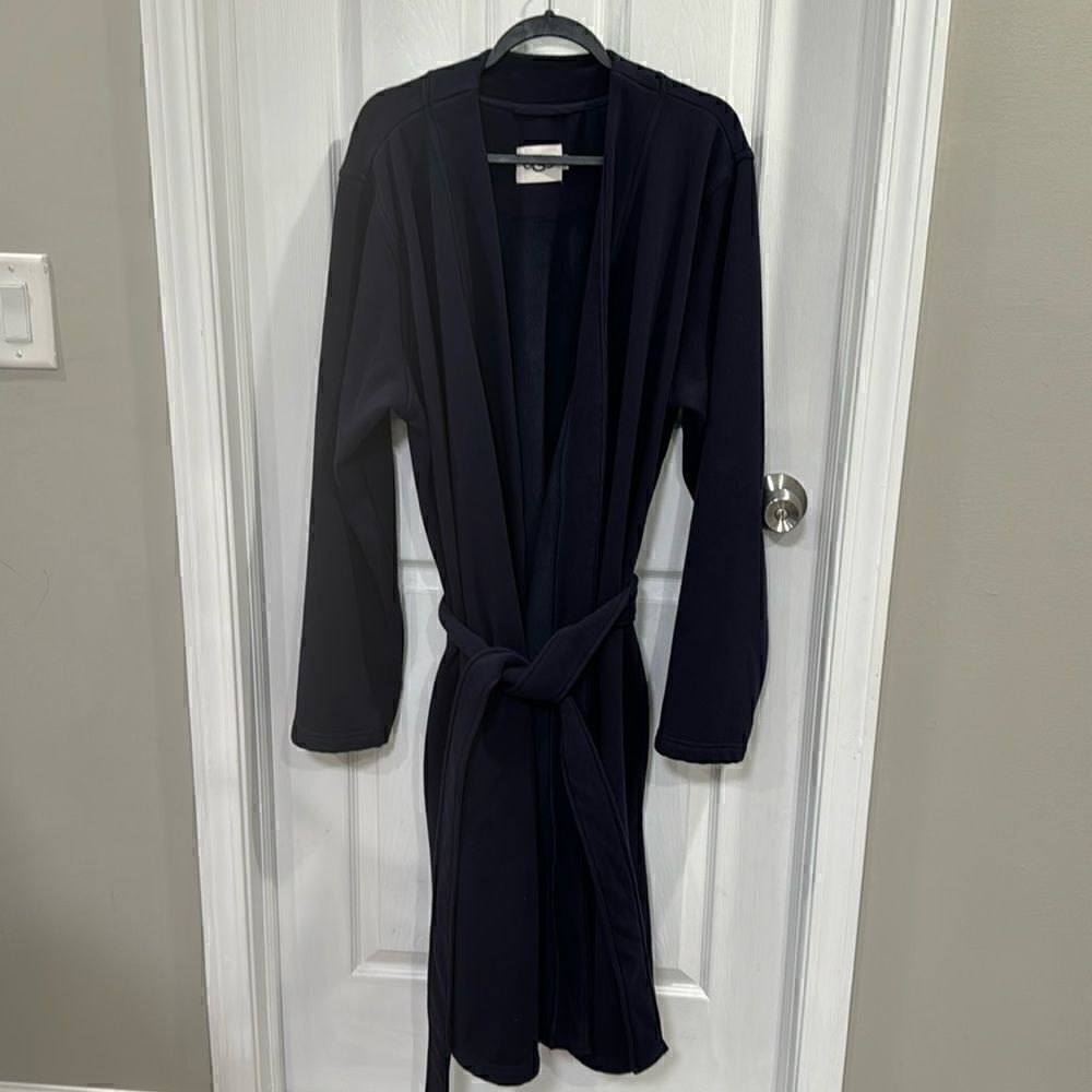 UGG PRESTIN ROBE. NAVY BLUE.